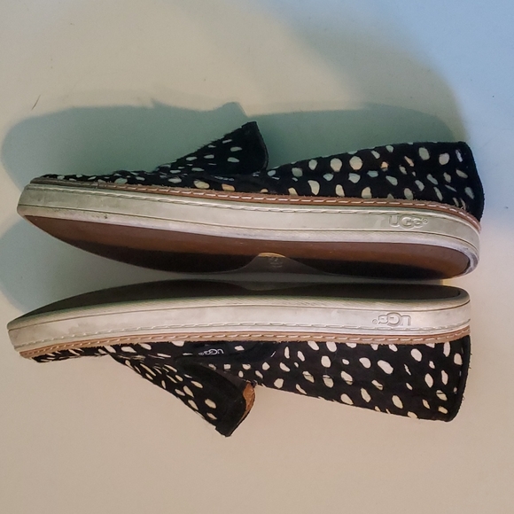 UGG women's 7.5 calf hair black and white poka dot slip on loafer shoes - Picture 5 of 8